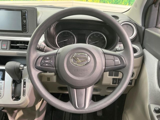 �y�X�e�A�����O�X�C�b�`�z�^�]���A�O������ڐ������炷���ƂȂ��A�I�[�f�B�I���̑��삪�\�ȕ֗��@�\!���S&���K�ȃh���C�u�����o���Ă���܂���