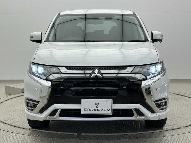 アウトランダーPHEV2.4 G リミテッド エディション 4WD