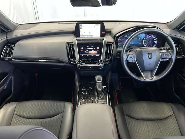 クラウンハイブリッド 2.5 S スポーツスタイル