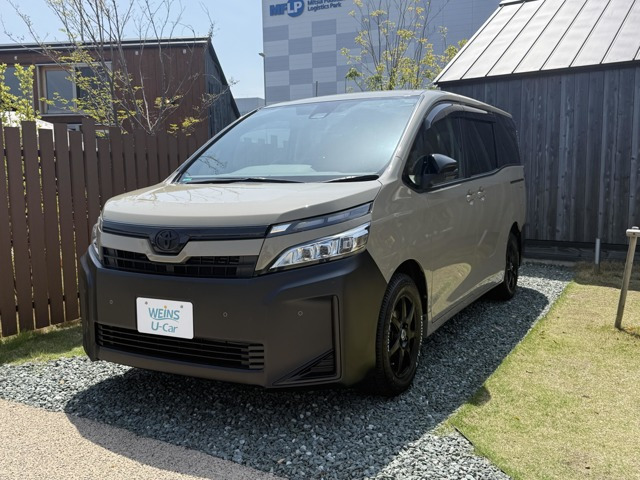 ヴォクシー2.0 X