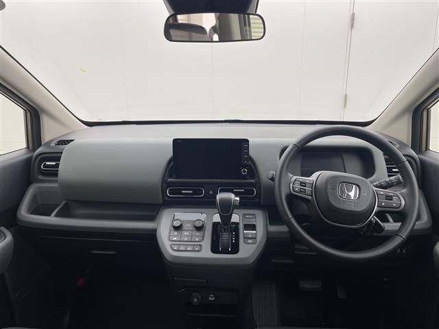 フリード1.5 e:HEV クロスター