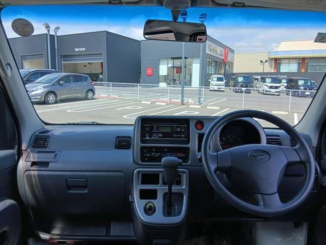 ハイゼットカーゴスローパー リヤシートレス仕様 折り畳み補助シート付き