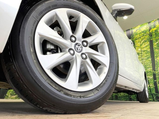 �y����15�C���`�A���~�z�C�[���z�O�ςɃ}�b�`���������A���~�z�C�[���𑕒����Ă���܂��B�e��ЊO�A���~�z�C�[����A�X�^�b�h���X�^�C�����戵�����Ă���܂��B���񂲑��k����������