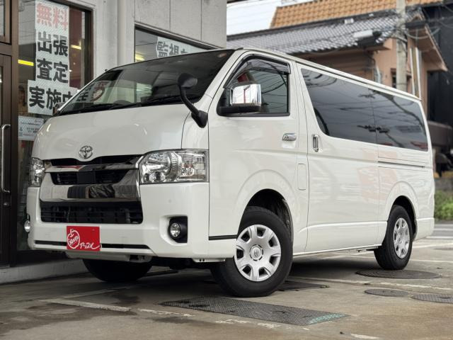 ハイエースバン