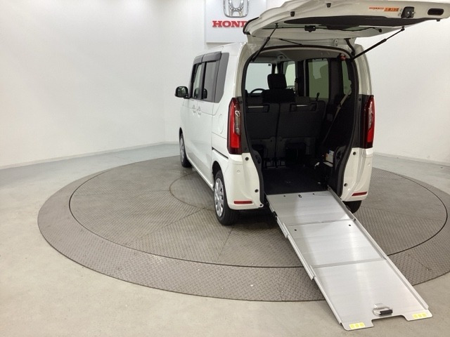 N-BOXスロープ 4WD