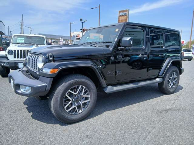 ラングラーアンリミテッド サハラ 4WD