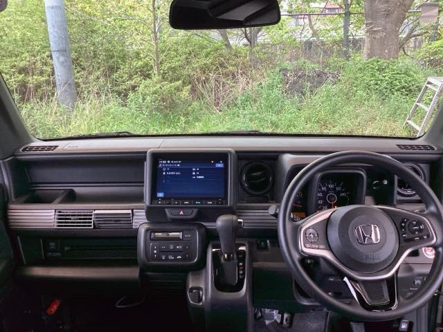 N-VAN+スタイル ファン ターボ  4WD