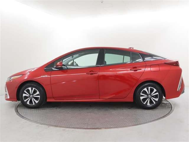 プリウスPHV1.8 A