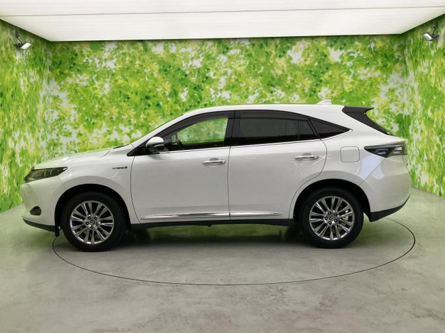 ハリアー2.5 ハイブリッド E-Four プレミアム アドバンスドパッケージ 4WD