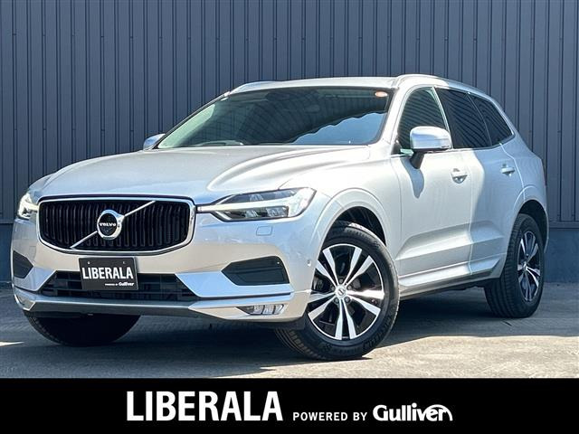 XC60B5 AWD モメンタム 4WD