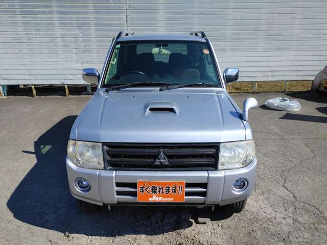 パジェロミニエクシード 4WD