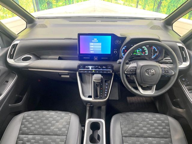 ヴォクシー1.8 ハイブリッド S-Z