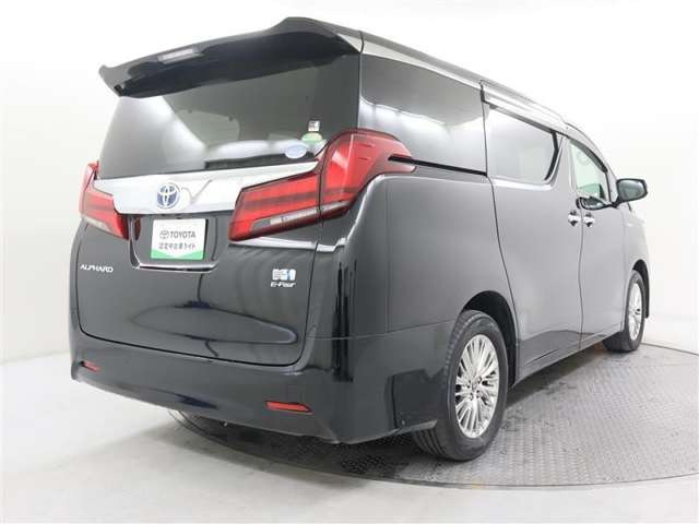 アルファードハイブリッド 2.5 G E-Four 4WD