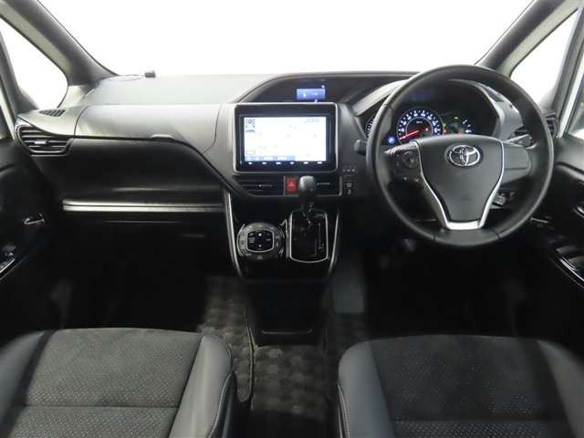 ヴォクシー2.0 ZS 煌III