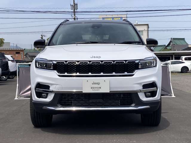 コマンダー2.0 リミテッド ディーゼル 4WD