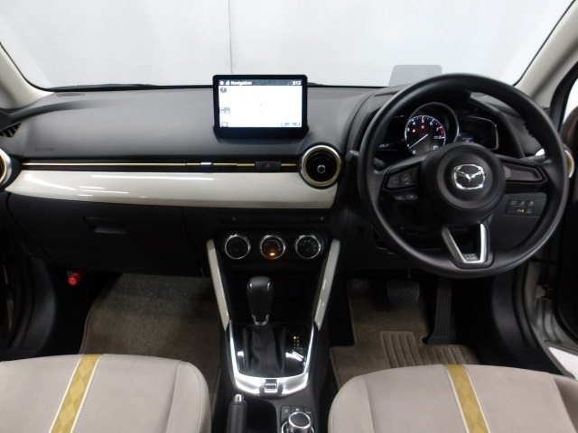 MAZDA21.5 15S サンリットシトラス