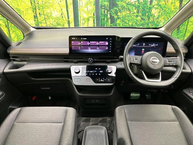 セレナ1.4 e-POWER ハイウェイスターV