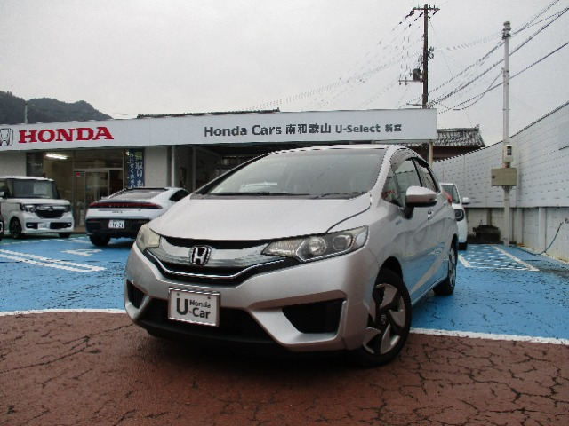 フィット1.5 ハイブリッド Fパッケージ