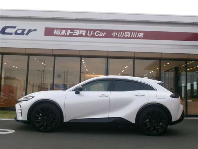 クラウンスポーツ2.5 Z E-Four 4WD