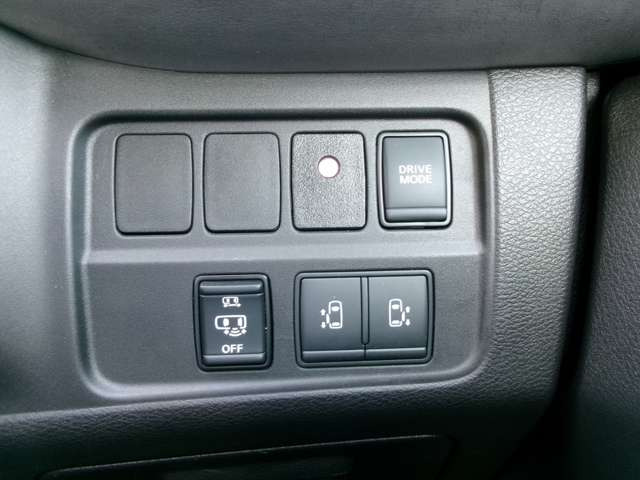 セレナ1.2 e-POWER ハイウェイスターV