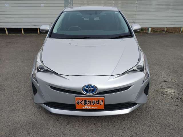 プリウス1.8 S E-Four 4WD