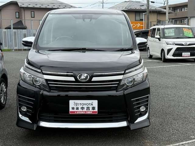 ヴォクシー2.0 ZS 煌II 4WD