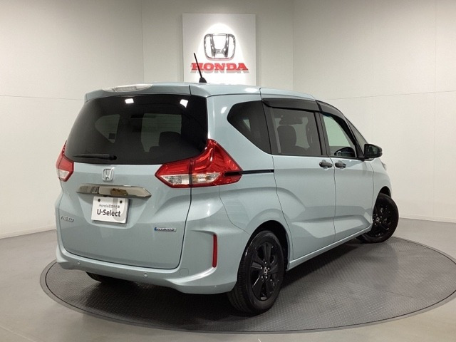 フリード1.5 ハイブリッド G