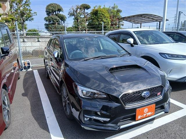 レヴォーグ1.6 STI スポーツ アイサイト 4WD