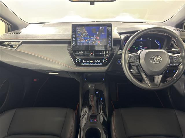 カローラツーリング1.8 ハイブリッド WxB 50ミリオン エディション