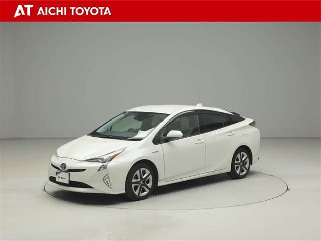 プリウス1.8 S ツーリングセレクション E-Four 4WD