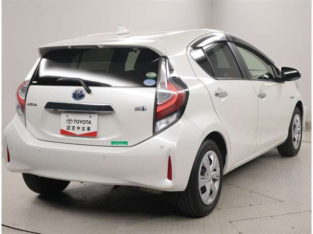 アクア1.5 S スタイルブラック