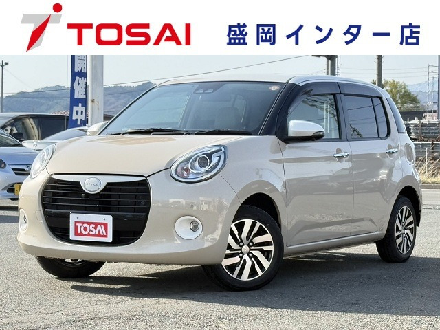 ブーン1.0 スタイル ホワイトリミテッド SAIII 4WD