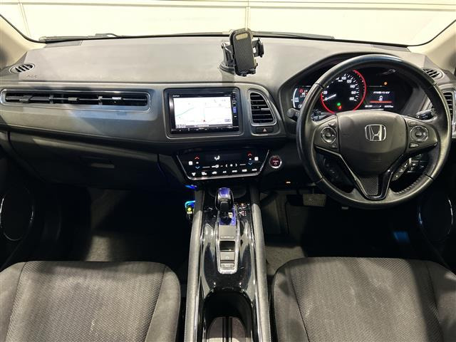 ヴェゼル1.5 ハイブリッド 4WD