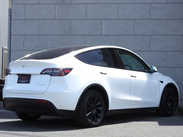 モデルYロングレンジ 4WD