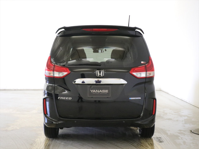 フリード1.5 ハイブリッド G