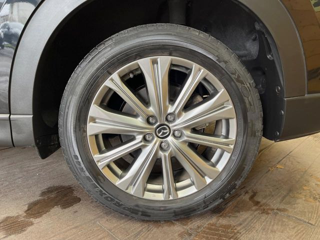 �y����19�C���`�A���~�z�C�[���z�O�ςɃ}�b�`���������A���~�z�C�[���𑕒����Ă���܂��B�e��ЊO�A���~�z�C�[����A�X�^�b�h���X�^�C�����戵�����Ă���܂��B���񂲑��k����������