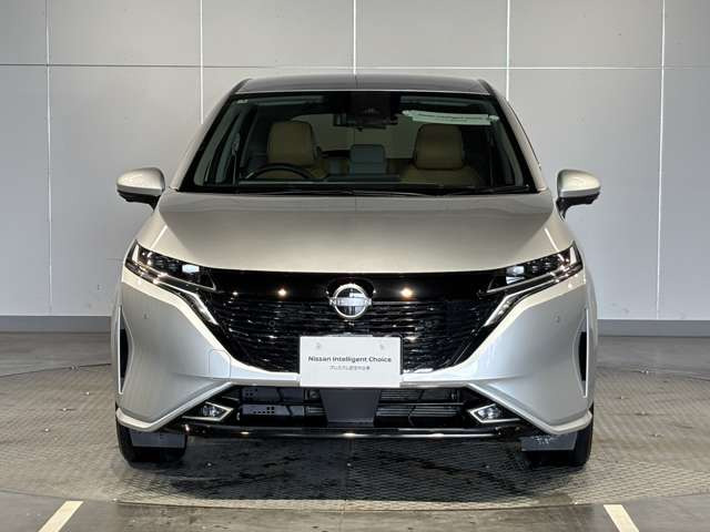 ノートオーラ1.2 G FOUR 4WD