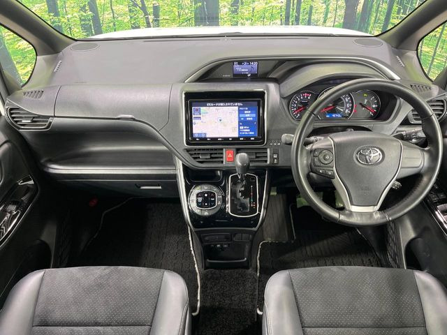 ヴォクシー2.0 ZS 煌III