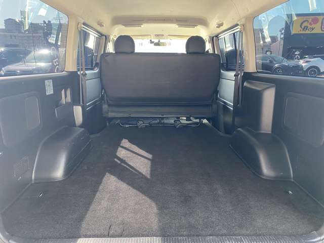 在庫車両に関してはお客様により良いものをご提供する為に品質に拘って仕入れを行っております。各お車の状態はそれぞれですのでご商談時に当店スタッフがご説明させて頂きますのでご安心くださいませ。