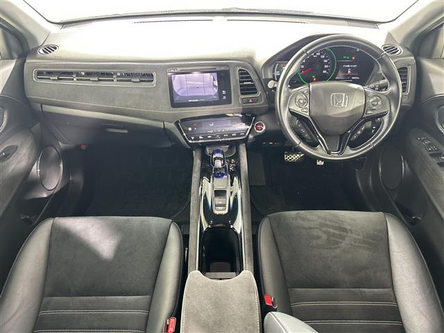 ヴェゼル1.5 ハイブリッド RS ホンダセンシング