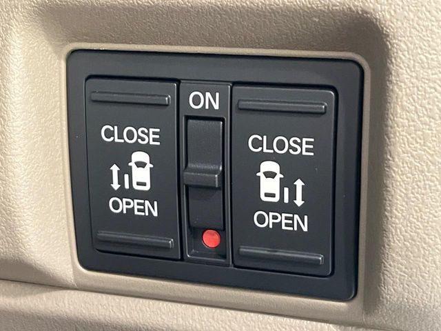 N-BOXジョイ ターボ 2トーン