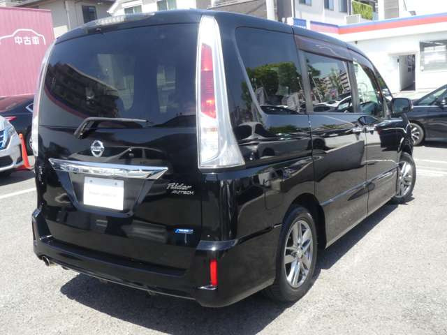 セレナ2.0 ライダー ブラックライン