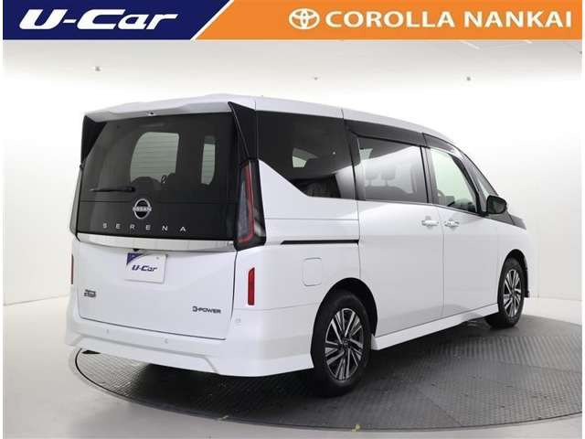 セレナ1.2 e-POWER ハイウェイスターV