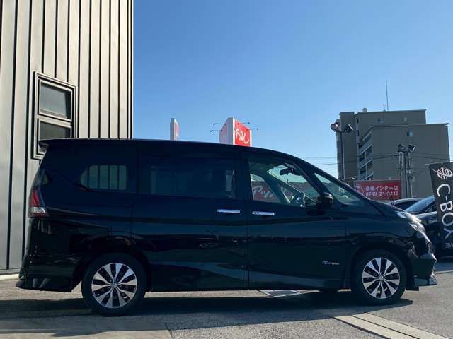 特殊なお車の制作や販売も可能です!(キッチンカーや積載車、ダンプカーやレプリカ車、バスなどなど)流行りのSUVは勿論、EV(電気自動車)やハイブリッド(PHEV含む)も納車実績がございます!何でもご相談を!