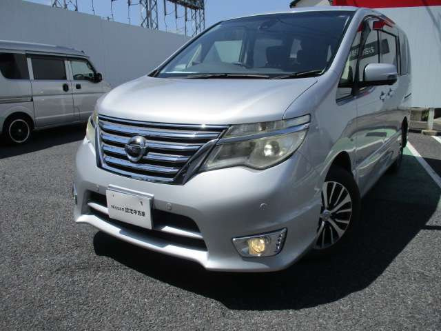 セレナ2.0 ハイウェイスター Vセレクション+Safety II S-HYBRID