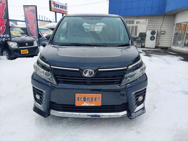 ヴォクシー2.0 ZS 4WD