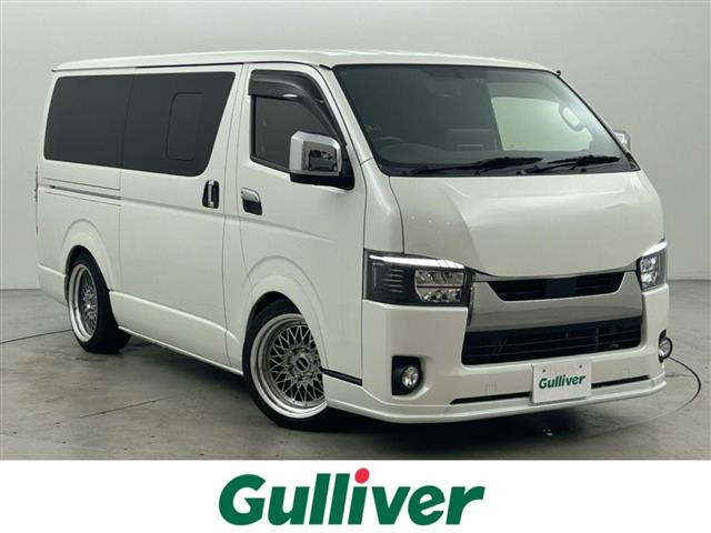 ハイエースバン