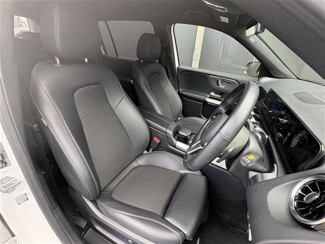 GLBGLB200d 4マチック 4WD