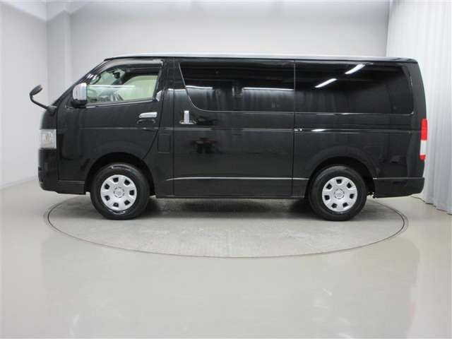 ハイエースバン