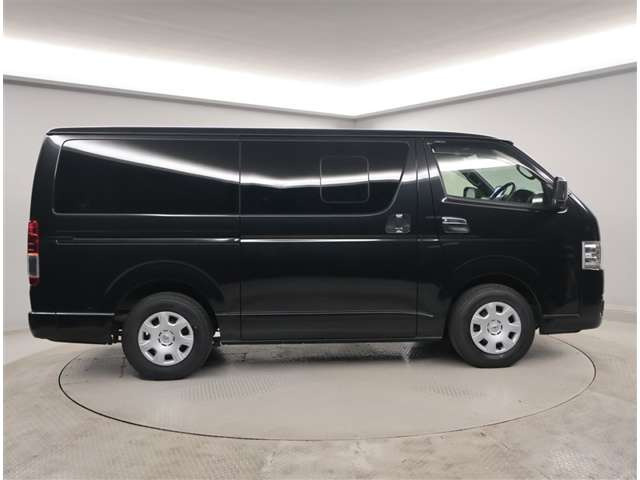 ハイエースバン